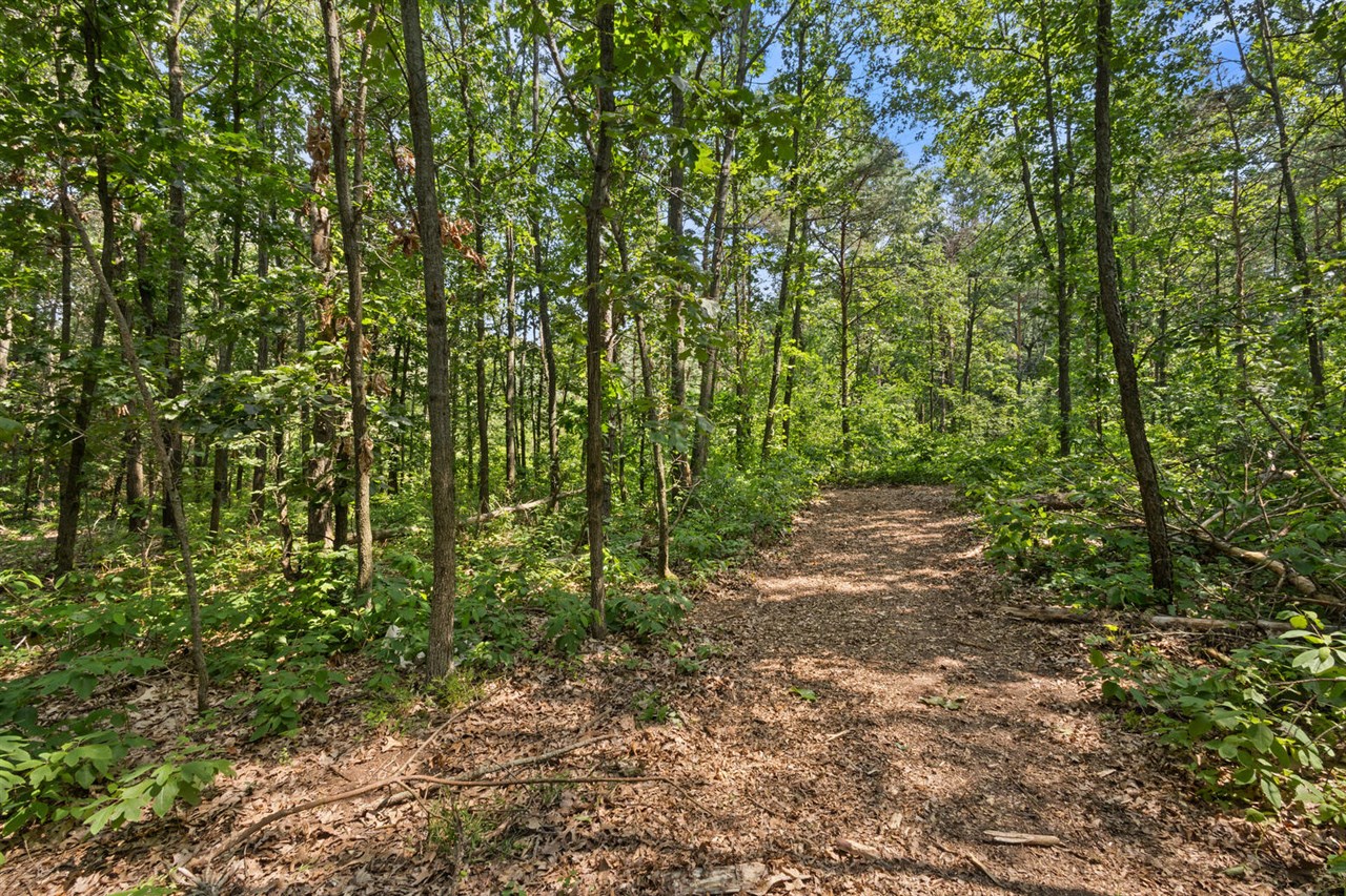 10720 W L Avenue, Kalamazoo, MI, 49009-5321