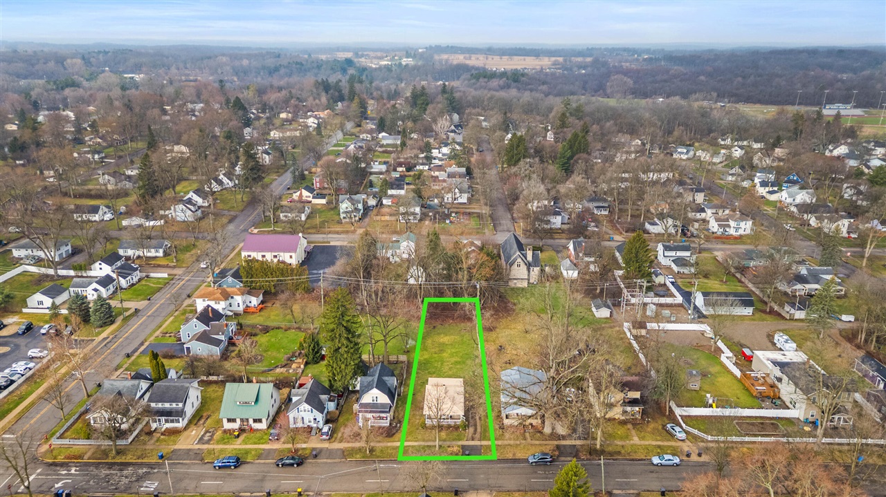 144 S Manning Street, Hillsdale, MI, 49242-2014