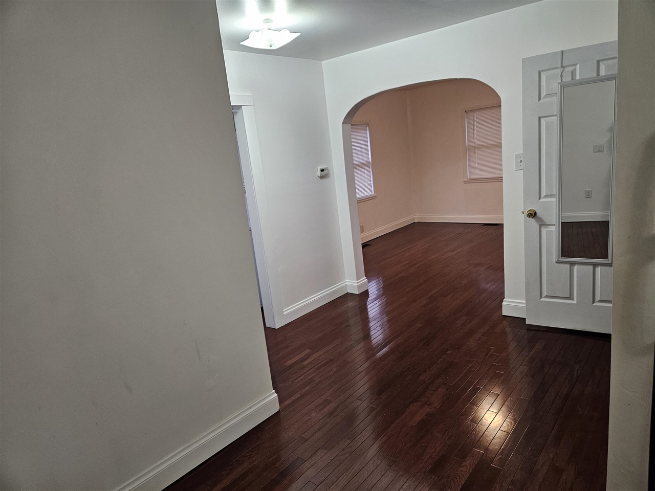 144 S Manning Street, Hillsdale, MI, 49242-2014