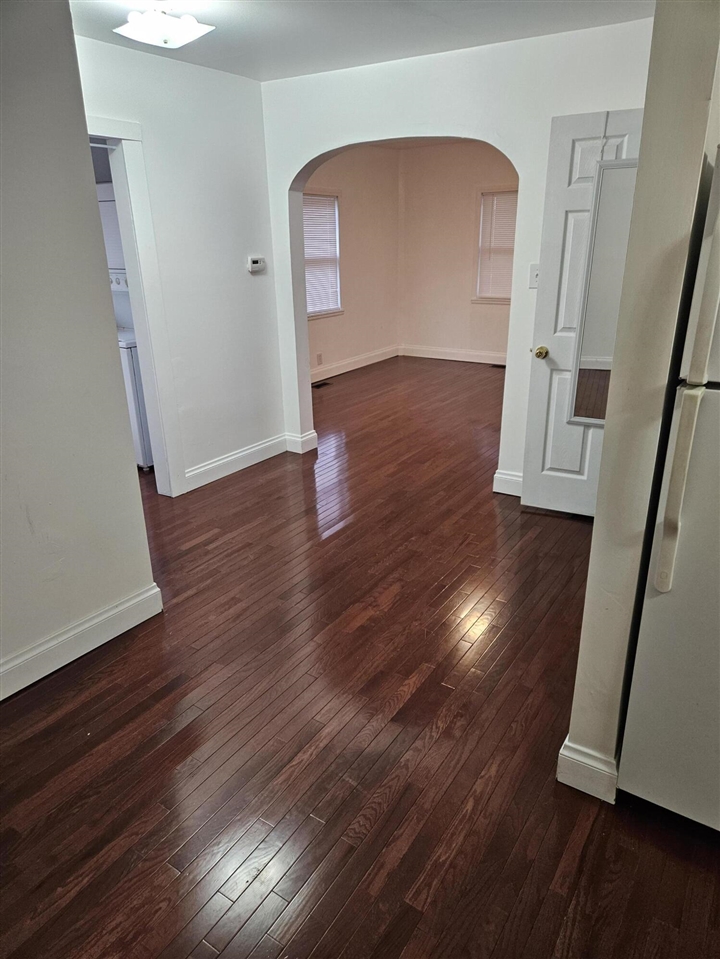 144 S Manning Street, Hillsdale, MI, 49242-2014