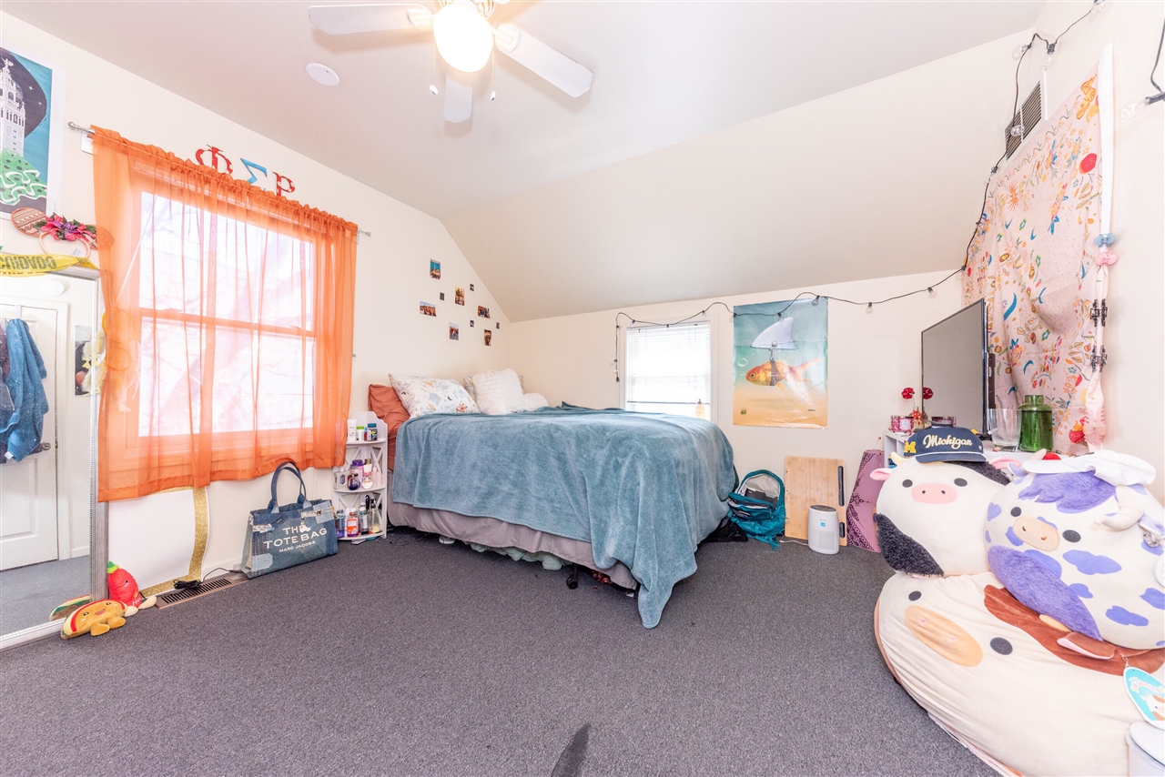 1509 White Street, Ann Arbor, MI, 48104