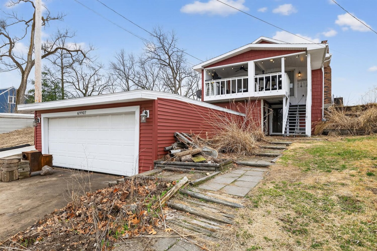 69907 Sunset Boulevard, Union, MI, 49130-9780