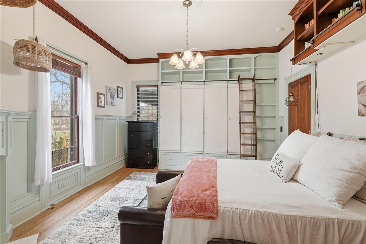 529 Fountain Street, Grand Rapids, MI, 49503-3421