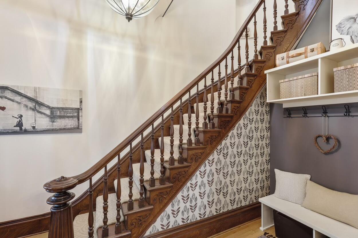 529 Fountain Street, Grand Rapids, MI, 49503-3421