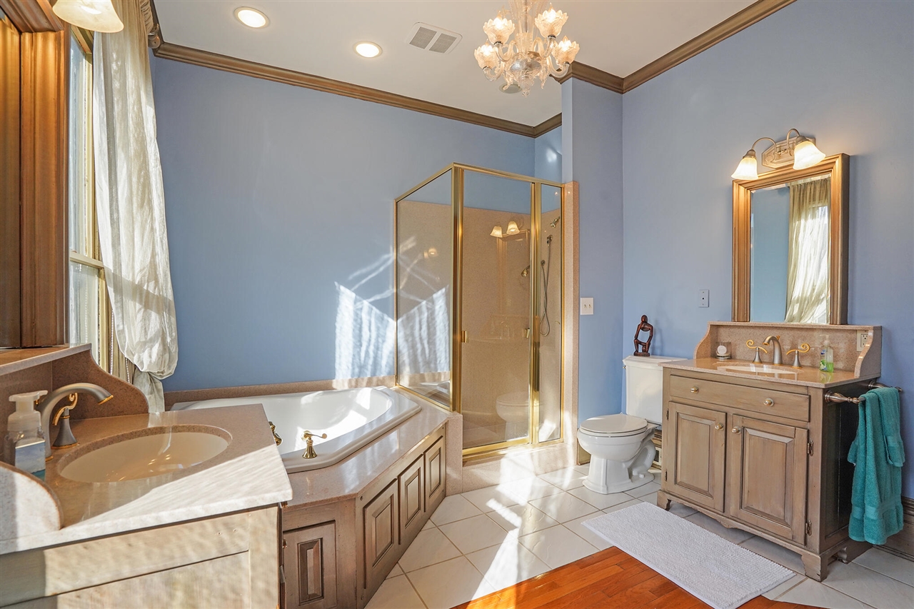 529 Fountain Street, Grand Rapids, MI, 49503-3421