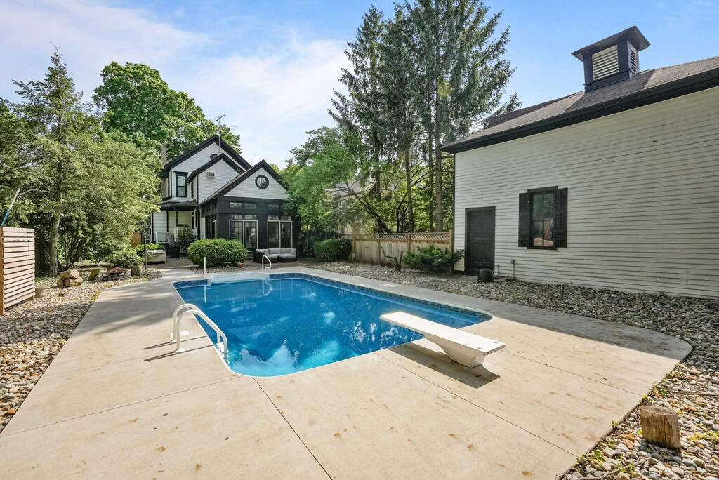 529 Fountain Street, Grand Rapids, MI, 49503-3421