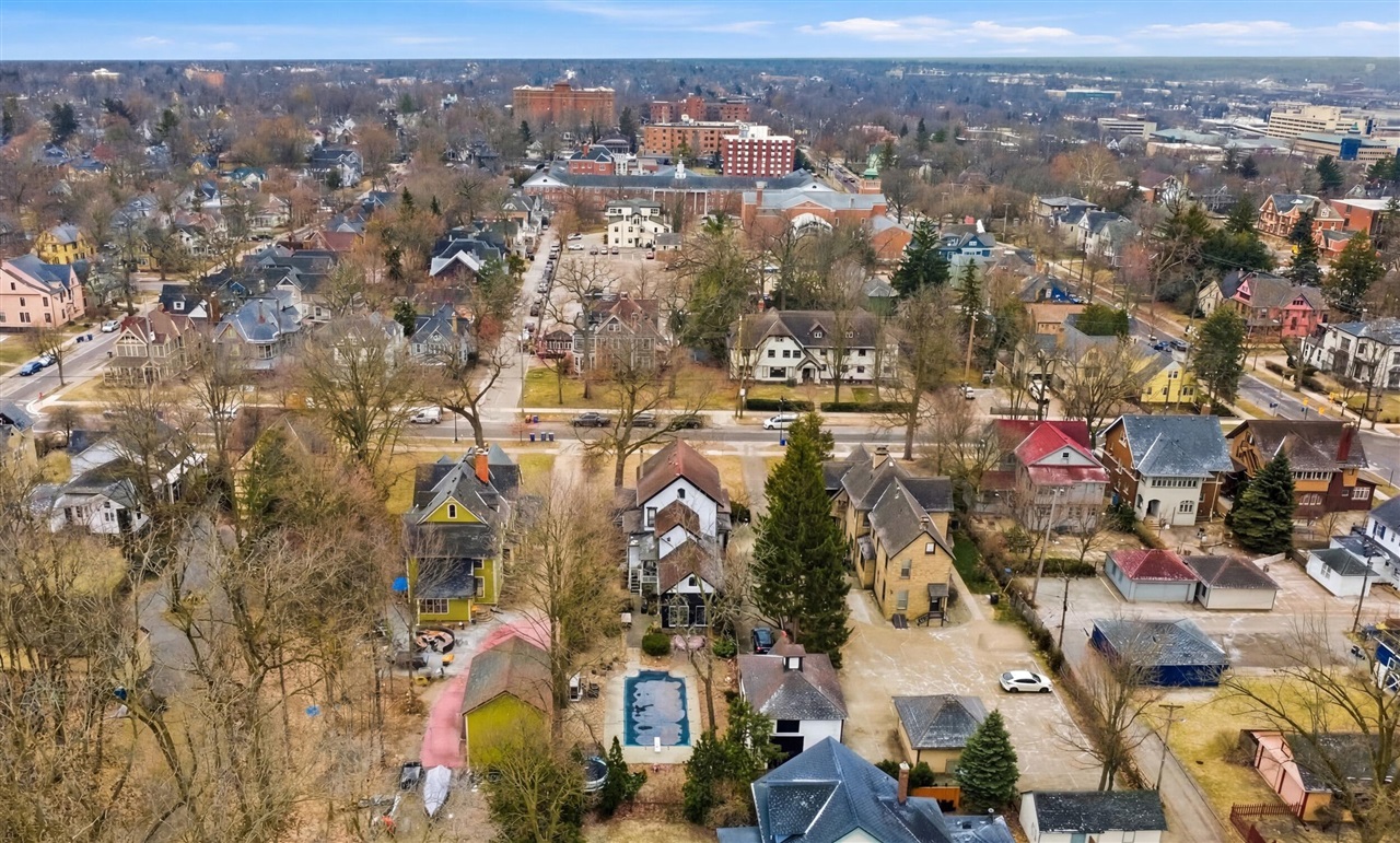 529 Fountain Street, Grand Rapids, MI, 49503-3421