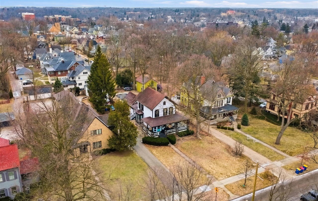 529 Fountain Street, Grand Rapids, MI, 49503-3421