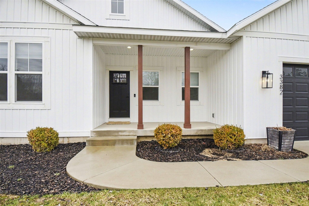 Homes for sale in Wayland, MI | 3382 13Th St, Wayland, MI 49348 | MLS# 70520522