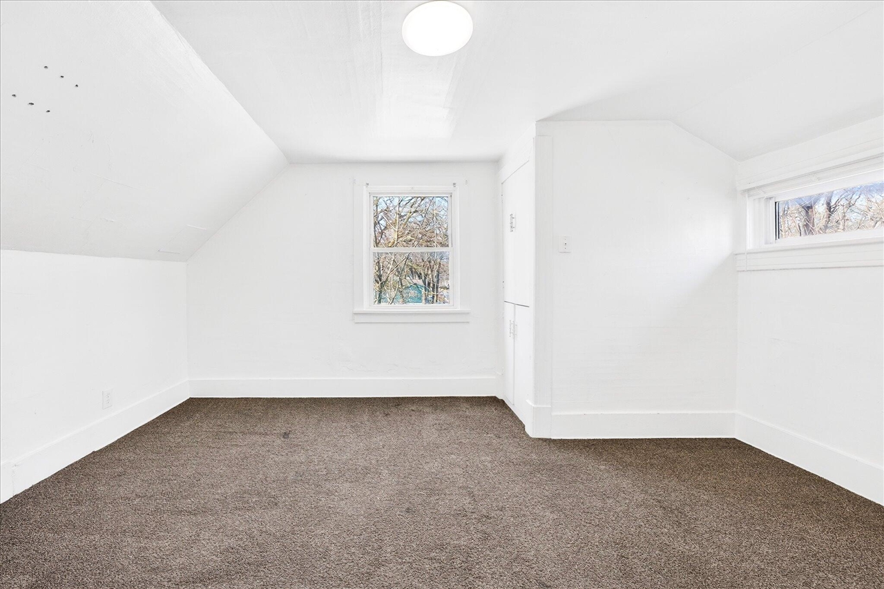 3201 6th Street, Muskegon, MI, 49444-2845