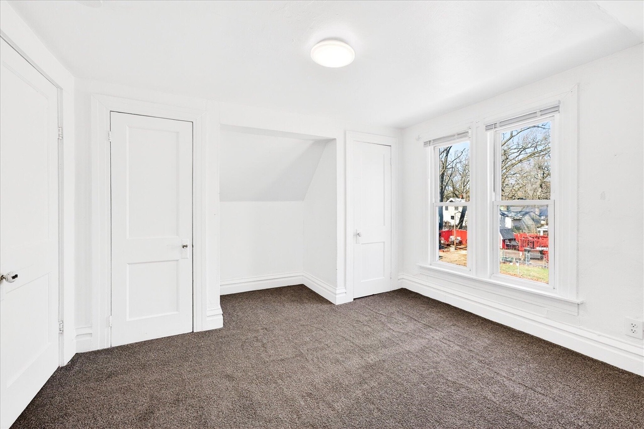 3201 6th Street, Muskegon, MI, 49444-2845