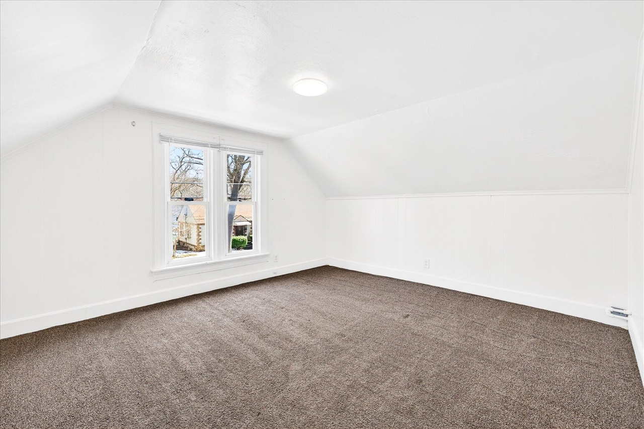 3201 6th Street, Muskegon, MI, 49444-2845