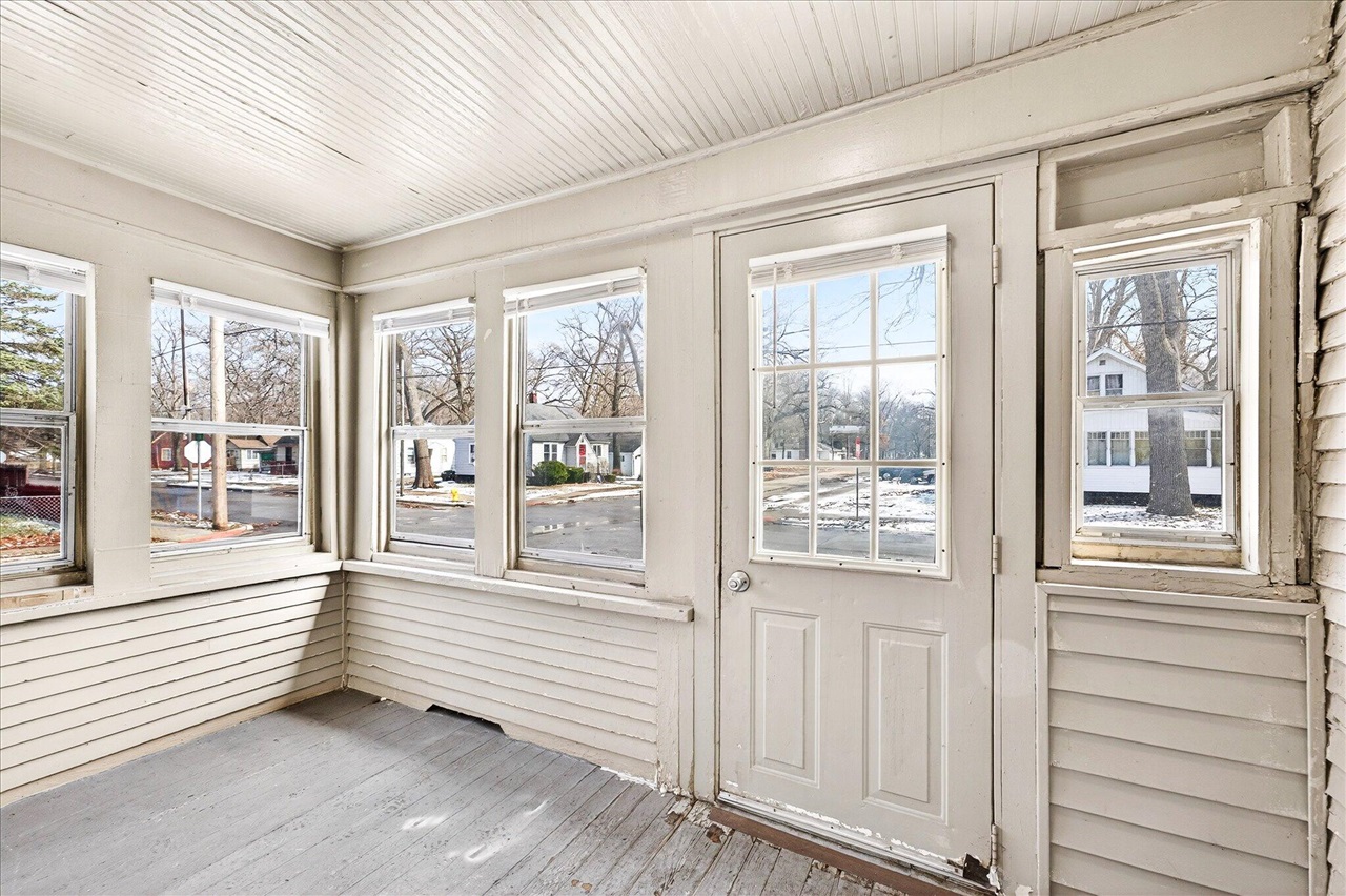 3201 6th Street, Muskegon, MI, 49444-2845