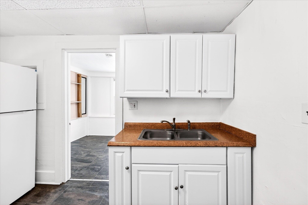 3201 6th Street, Muskegon, MI, 49444-2845