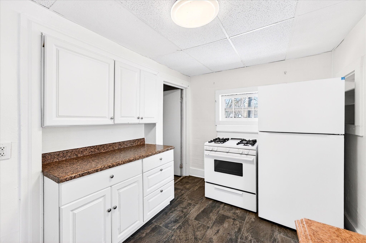 3201 6th Street, Muskegon, MI, 49444-2845