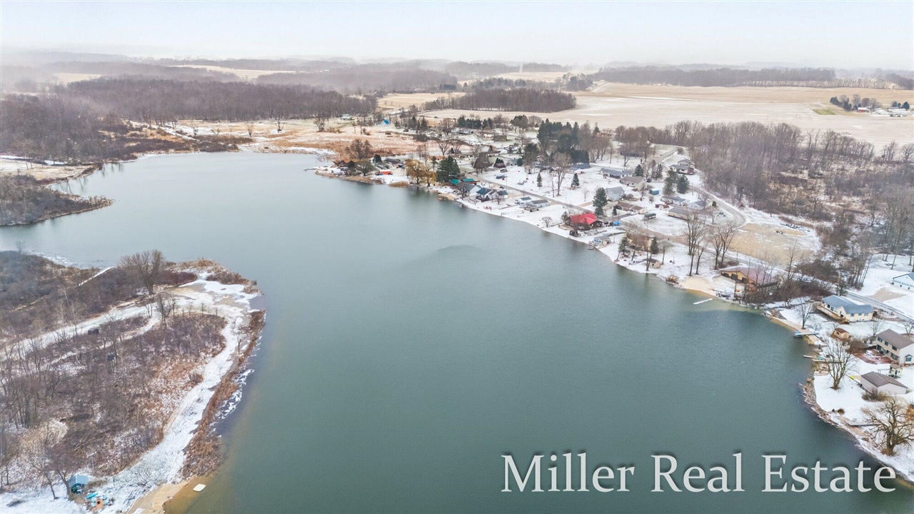 153 Sunset Drive, Dowling, MI, 49050