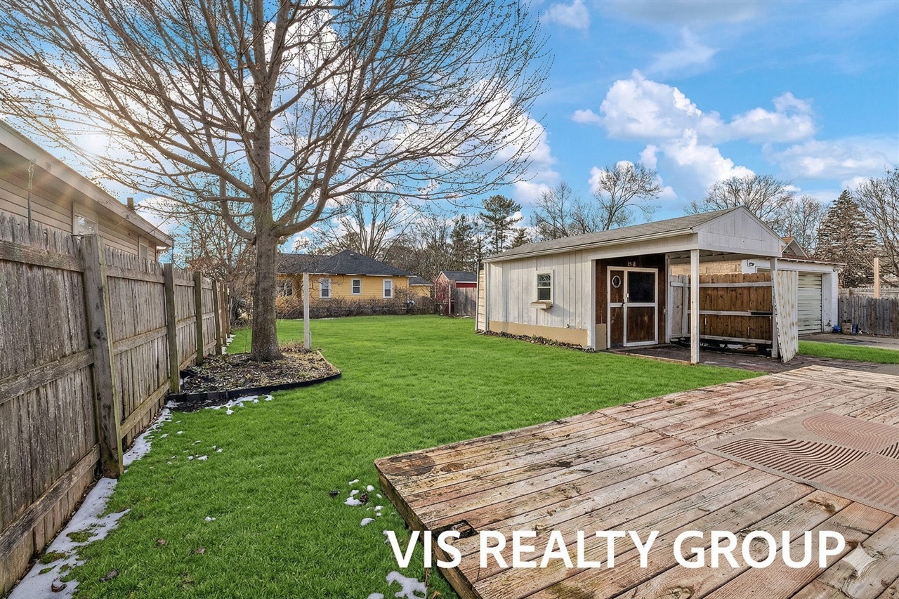 319 Visser Street, Spring Lake, MI, 49456-2062