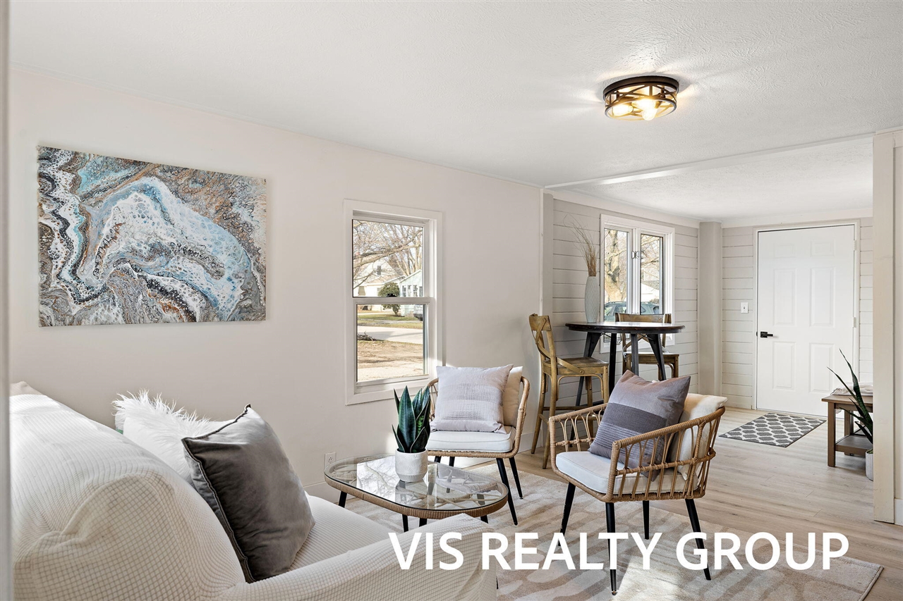 319 Visser Street, Spring Lake, MI, 49456-2062