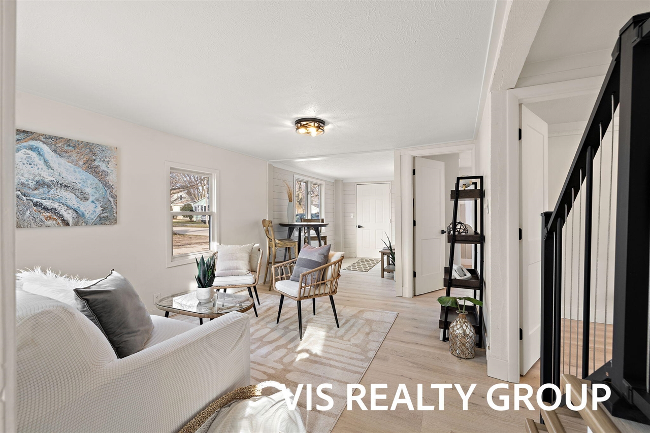 319 Visser Street, Spring Lake, MI, 49456-2062