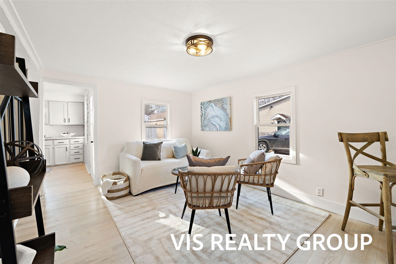 319 Visser Street, Spring Lake, MI, 49456-2062