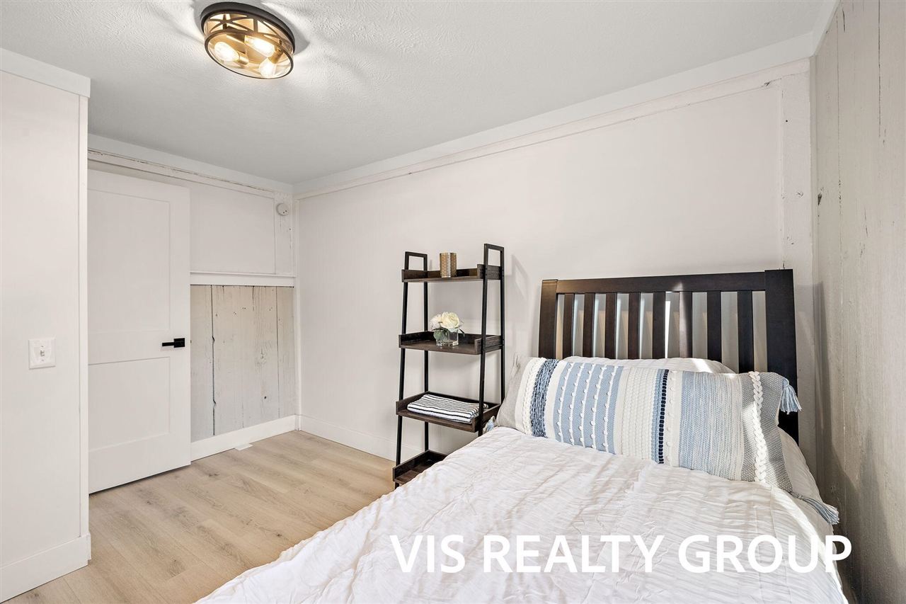 319 Visser Street, Spring Lake, MI, 49456-2062