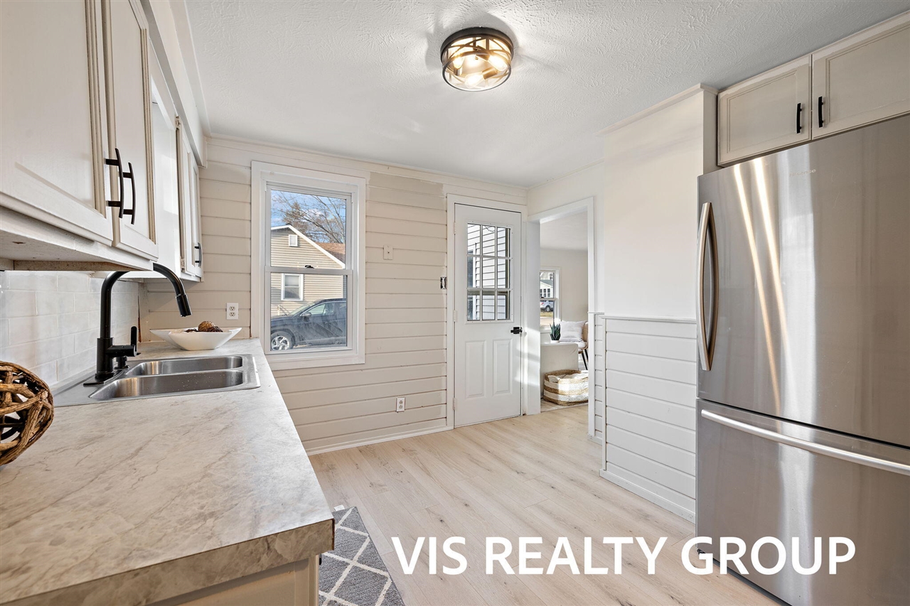 319 Visser Street, Spring Lake, MI, 49456-2062