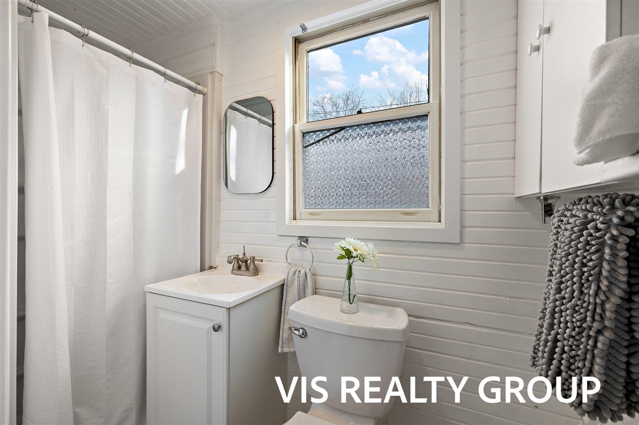 319 Visser Street, Spring Lake, MI, 49456-2062