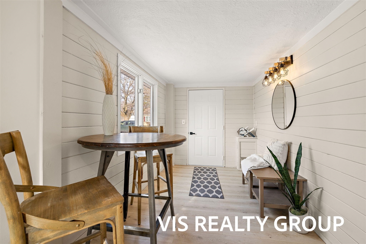 319 Visser Street, Spring Lake, MI, 49456-2062