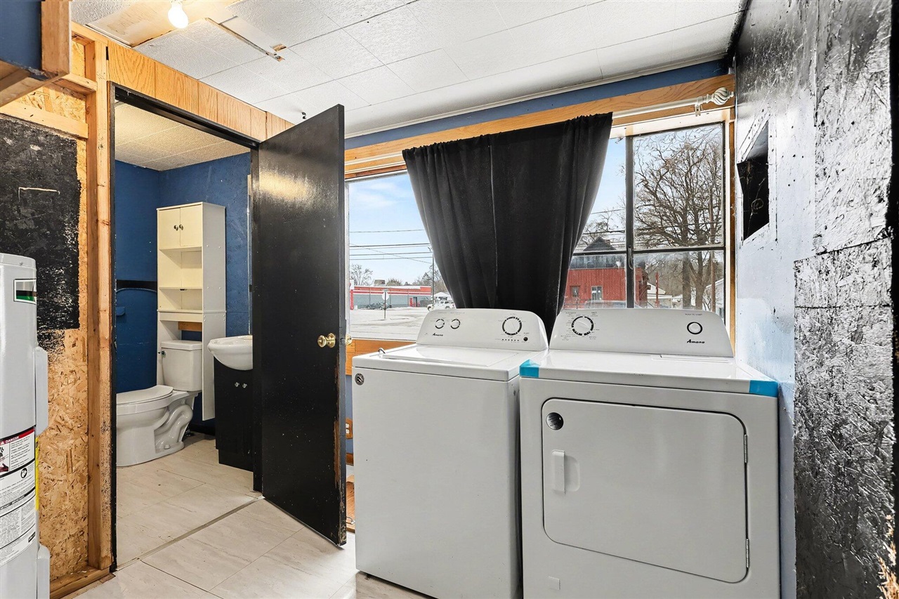 1259 E Apple Avenue, Muskegon, MI, 49442-3745