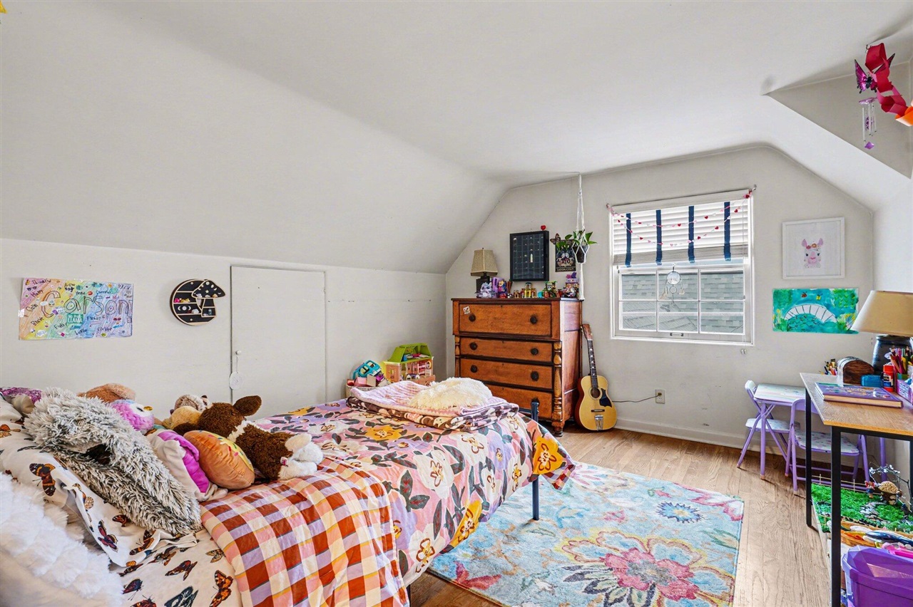 2006 Centeridge Road, Kalamazoo, MI, 49008-1747