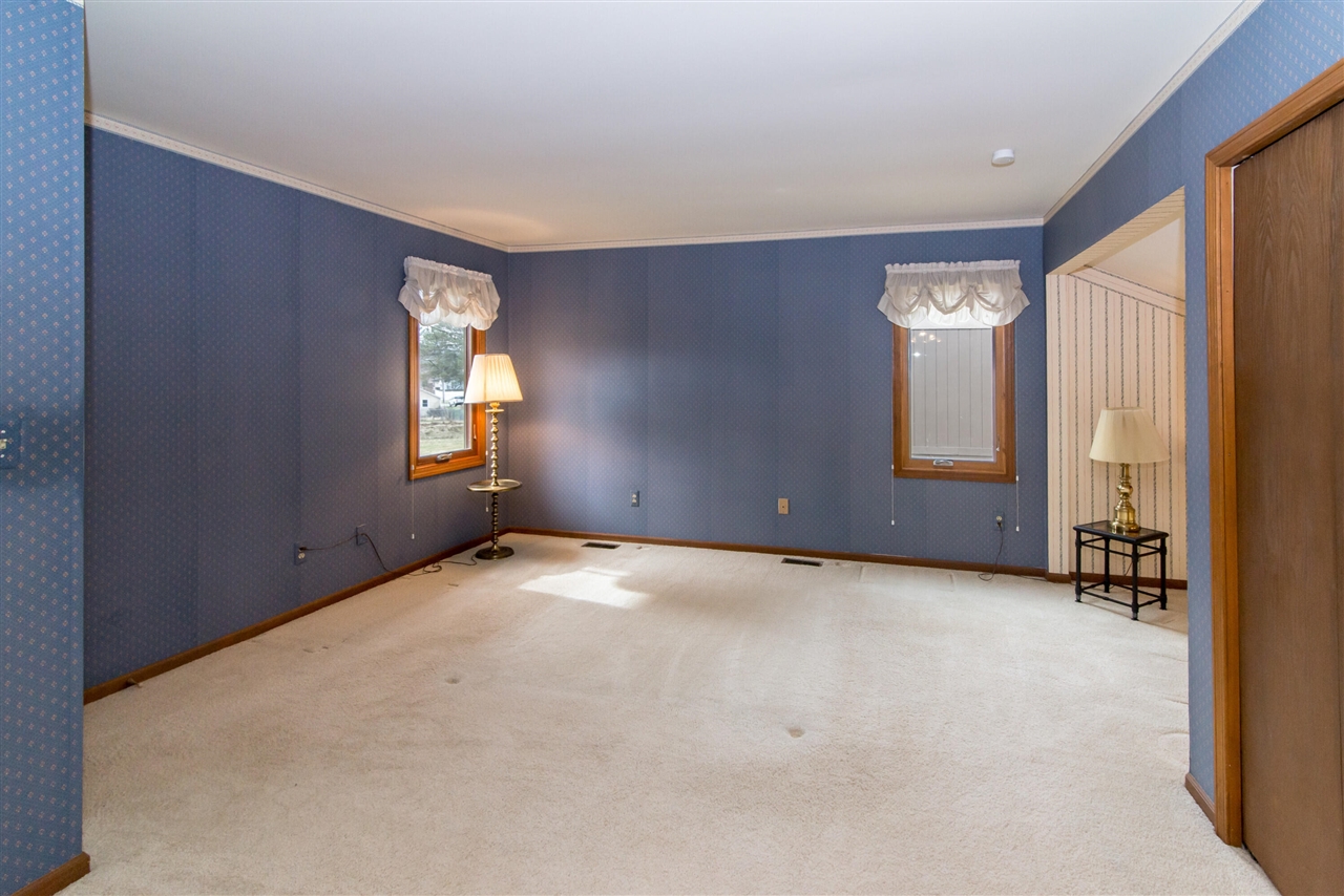 527 Park Place, Saline, MI, 48176-1264