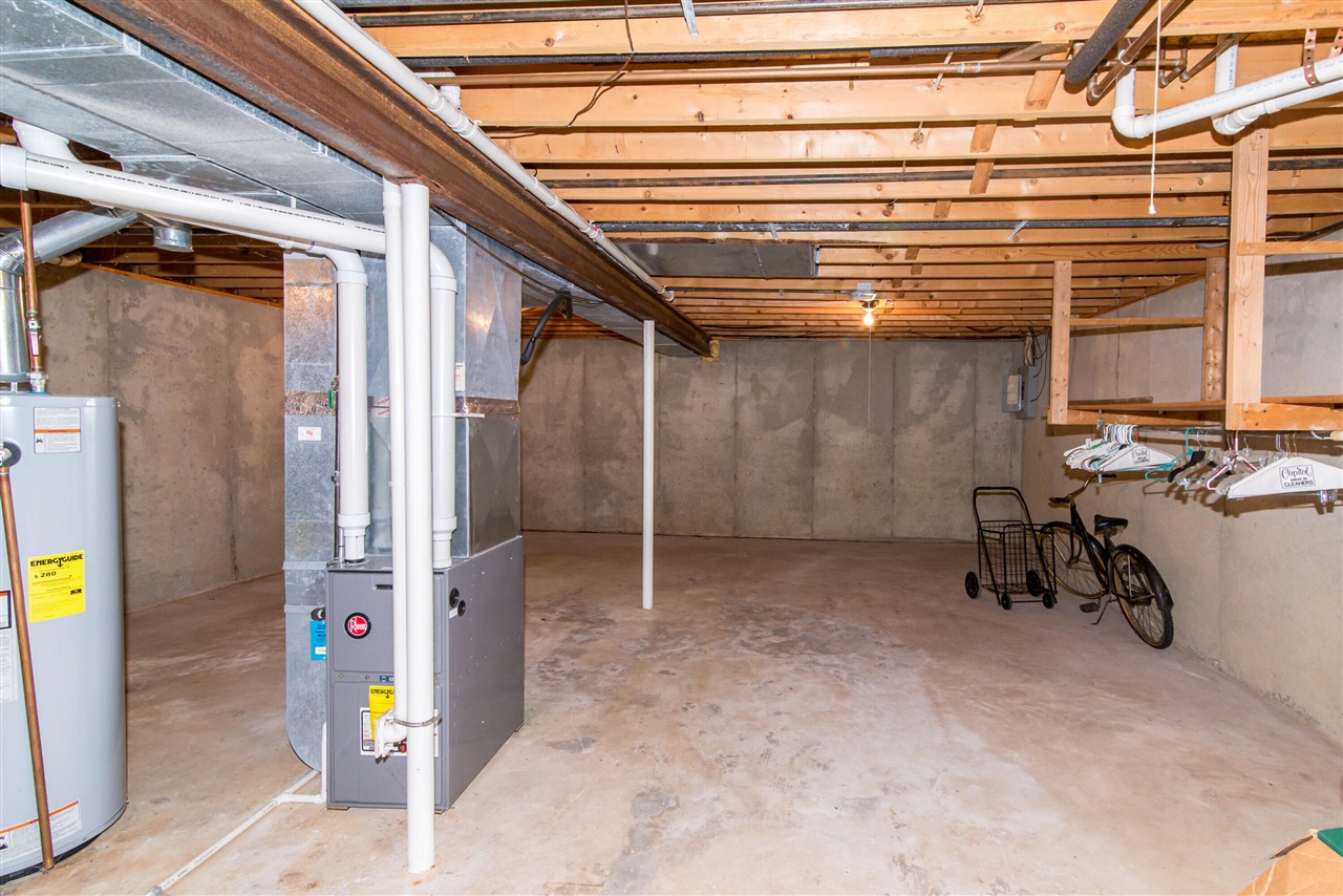 527 Park Place, Saline, MI, 48176-1264