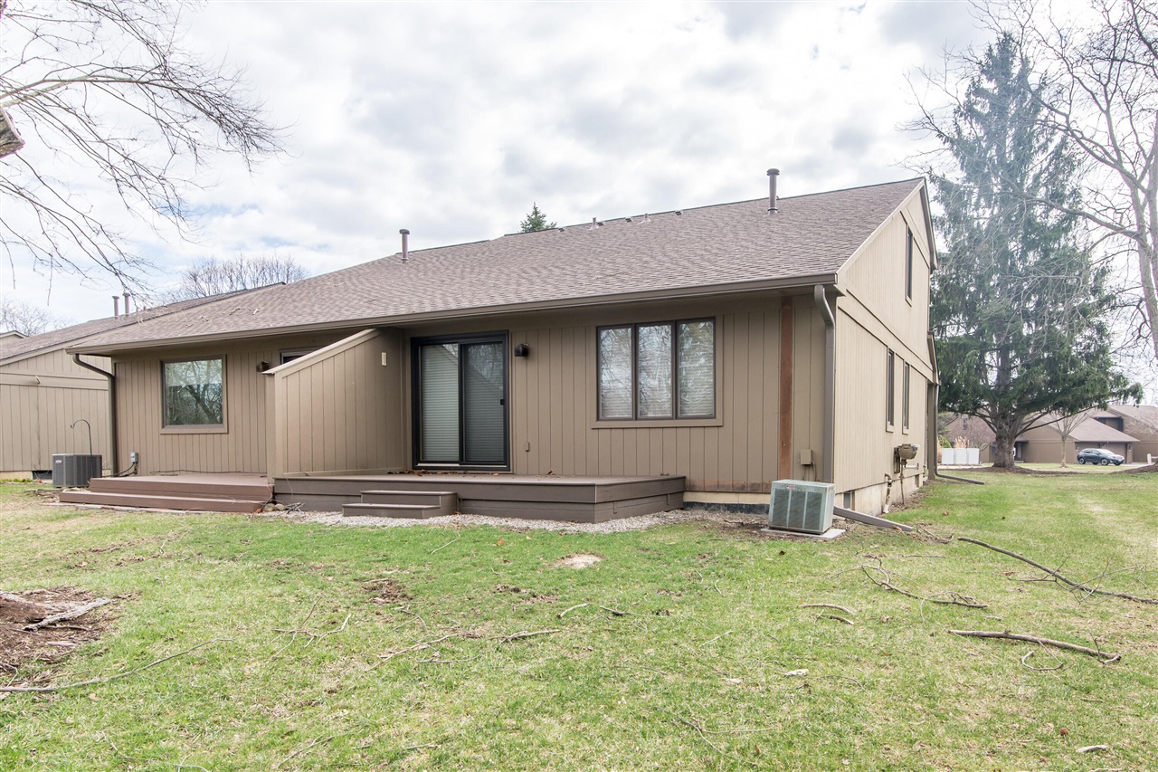 527 Park Place, Saline, MI, 48176-1264