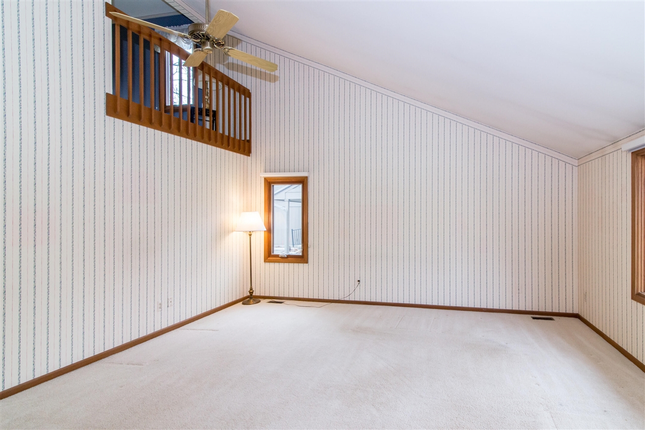 527 Park Place, Saline, MI, 48176-1264