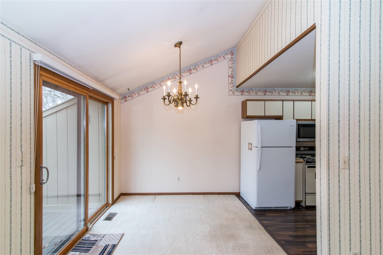 527 Park Place, Saline, MI, 48176-1264