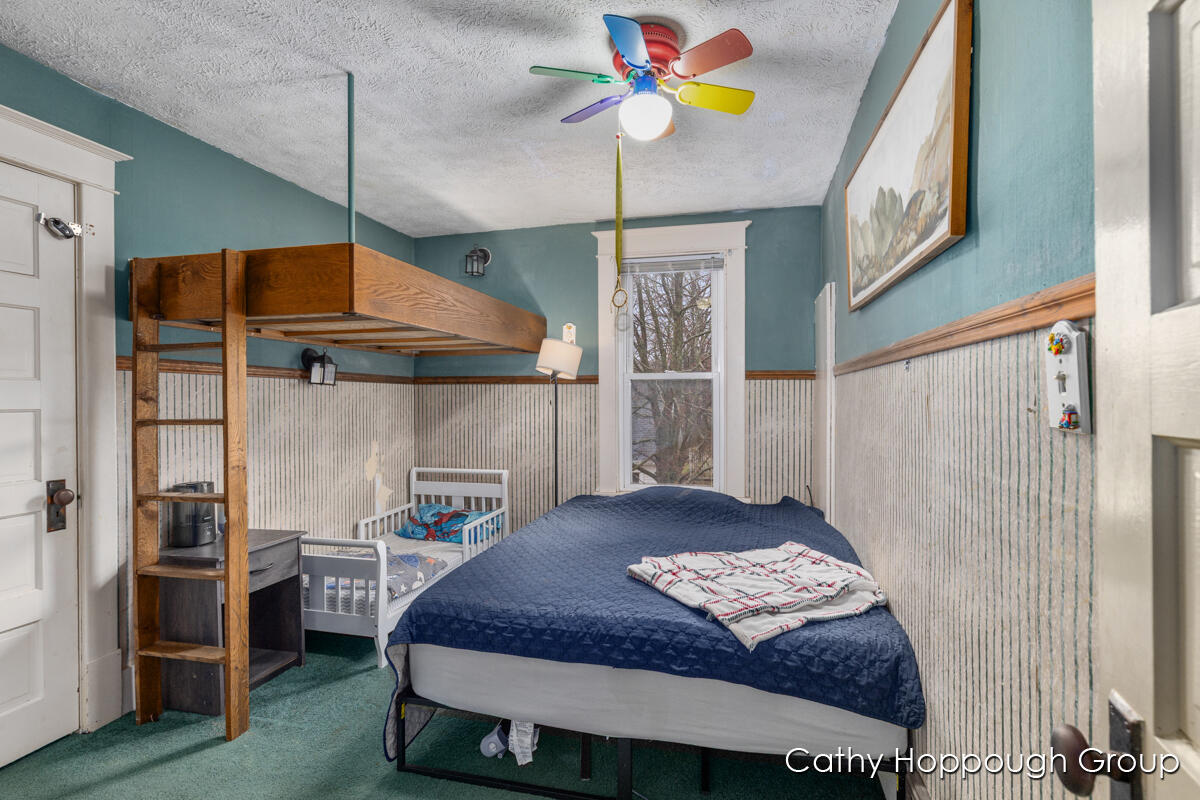 442 E Jones Street, Ionia, MI, 48846-1312