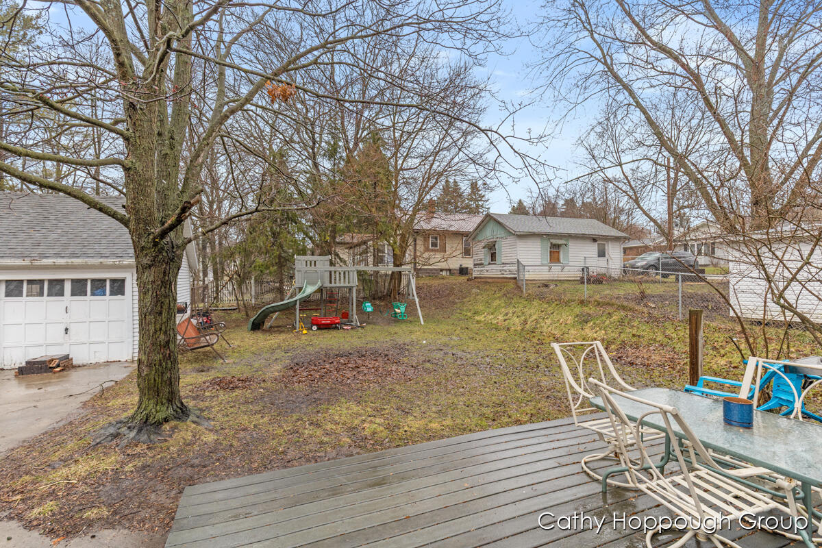 442 E Jones Street, Ionia, MI, 48846-1312