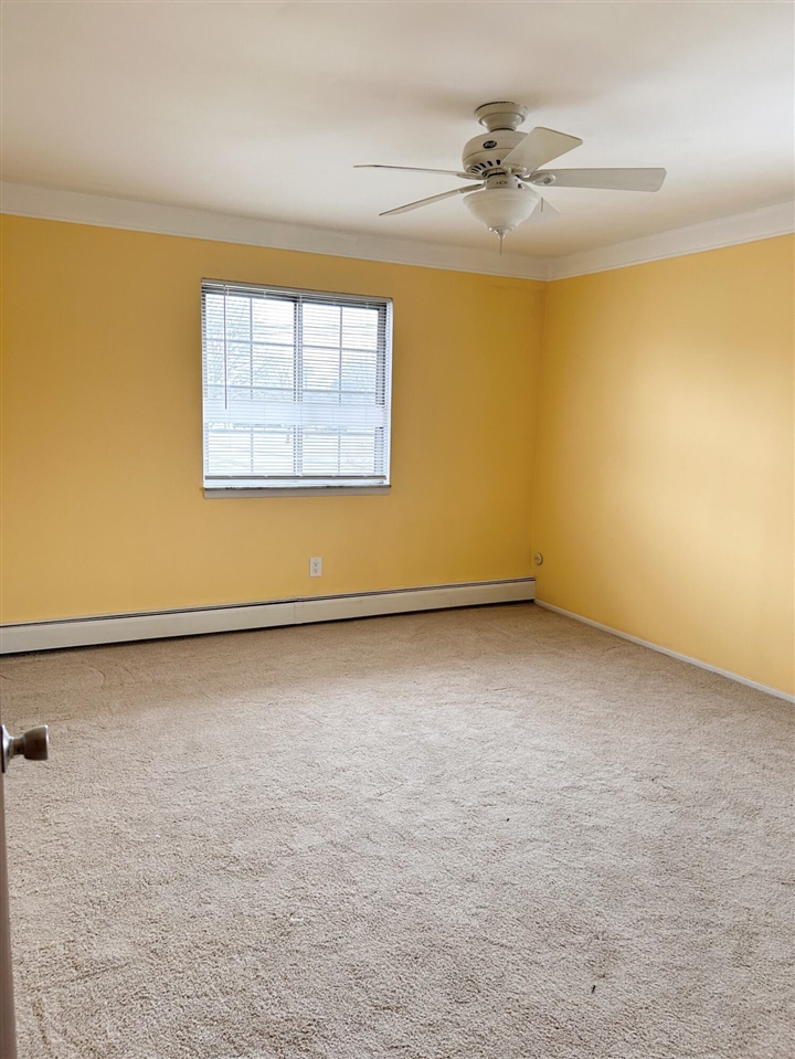 22039 E 11 Mile Road UNIT&nbsp;20, Saint Clair Shores, MI, 48081-1658