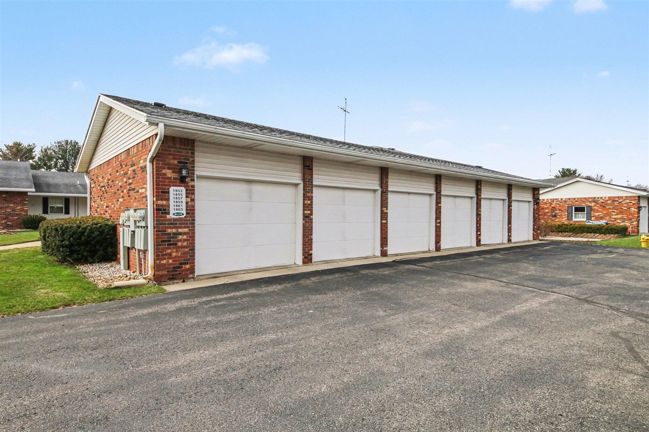 1853 Elizabeth Lane, Jenison, MI, 49428-7727