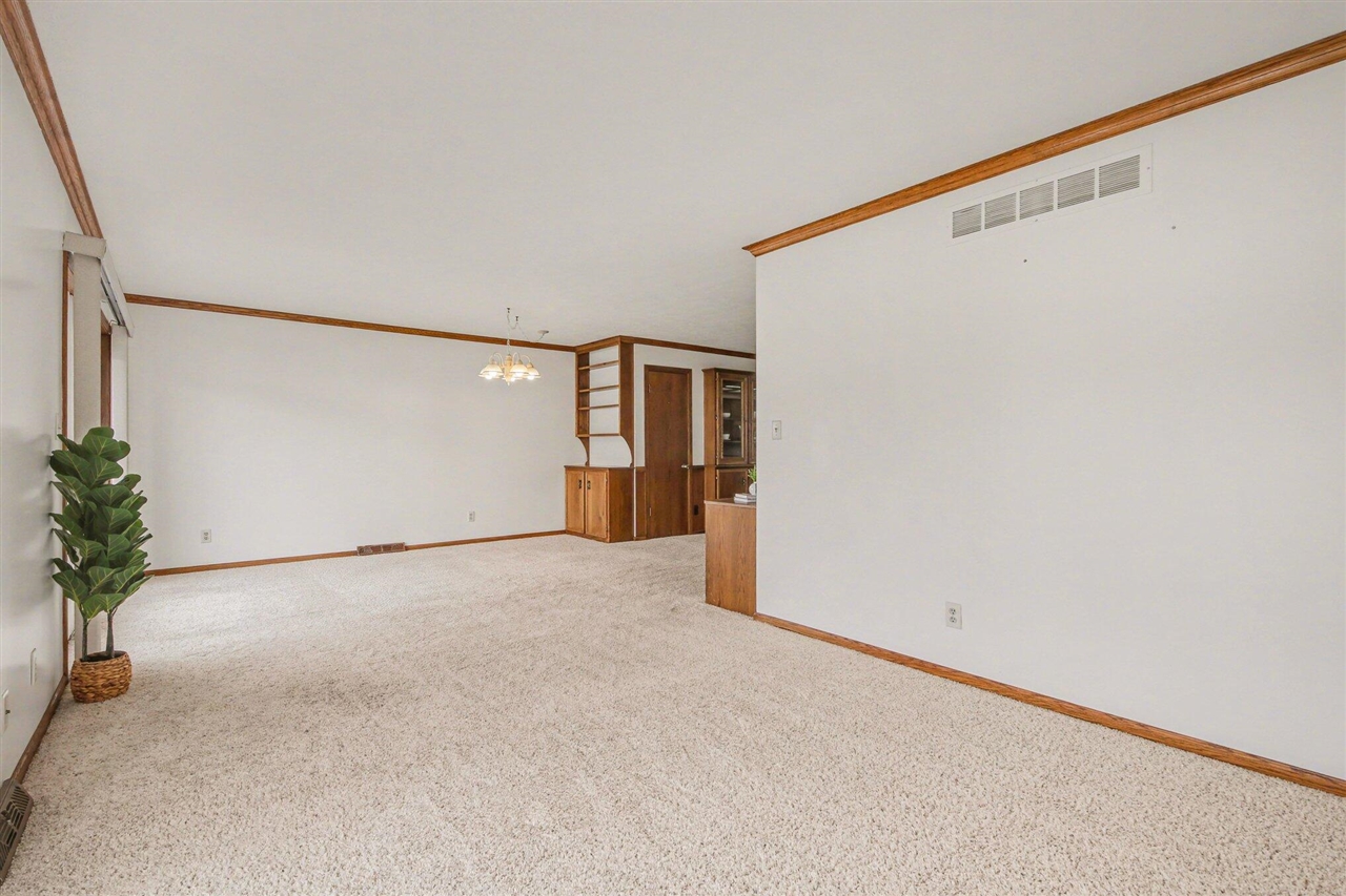 1853 Elizabeth Lane, Jenison, MI, 49428-7727