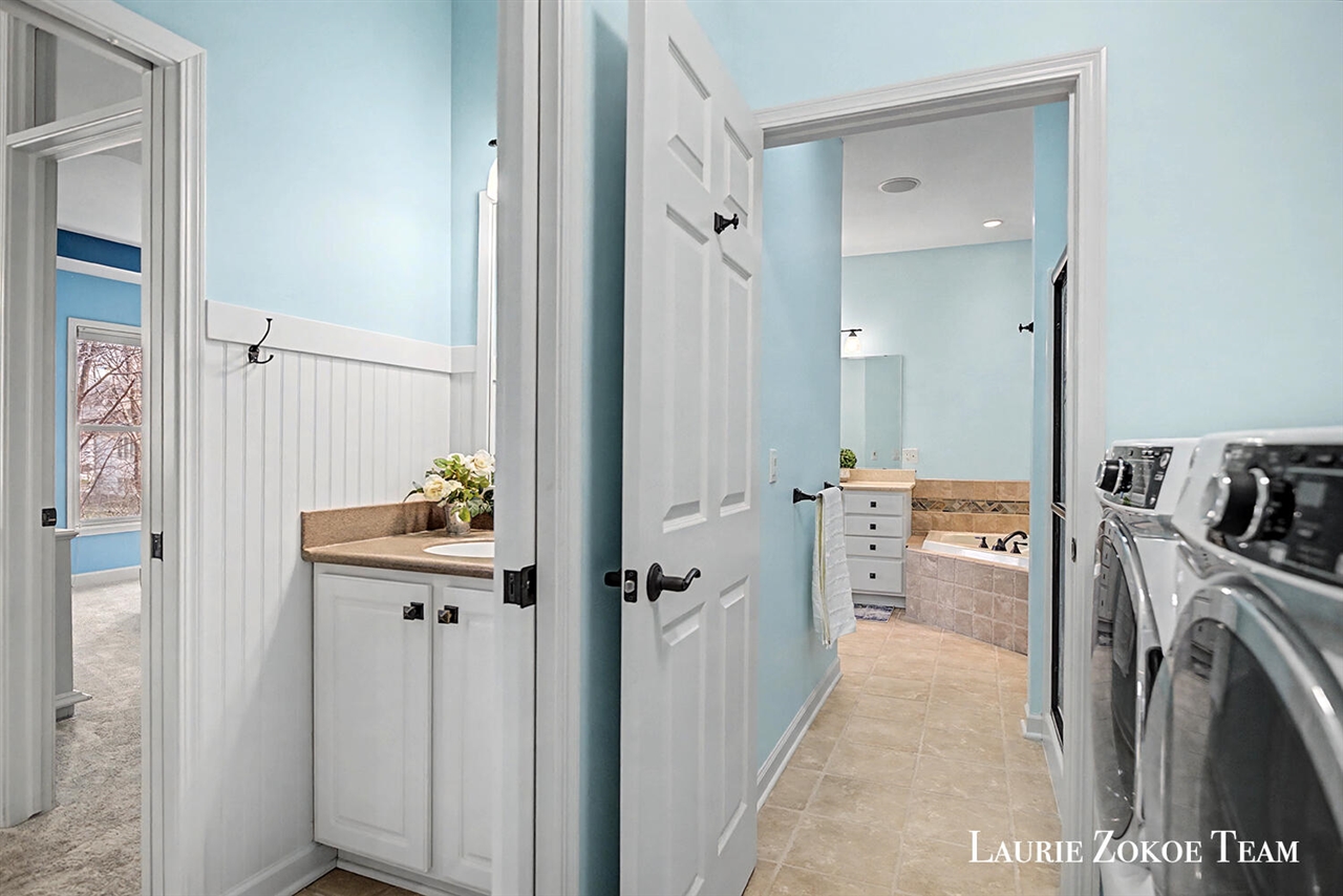 1062 Kensington Street, Grand Rapids, MI, 49534-2179