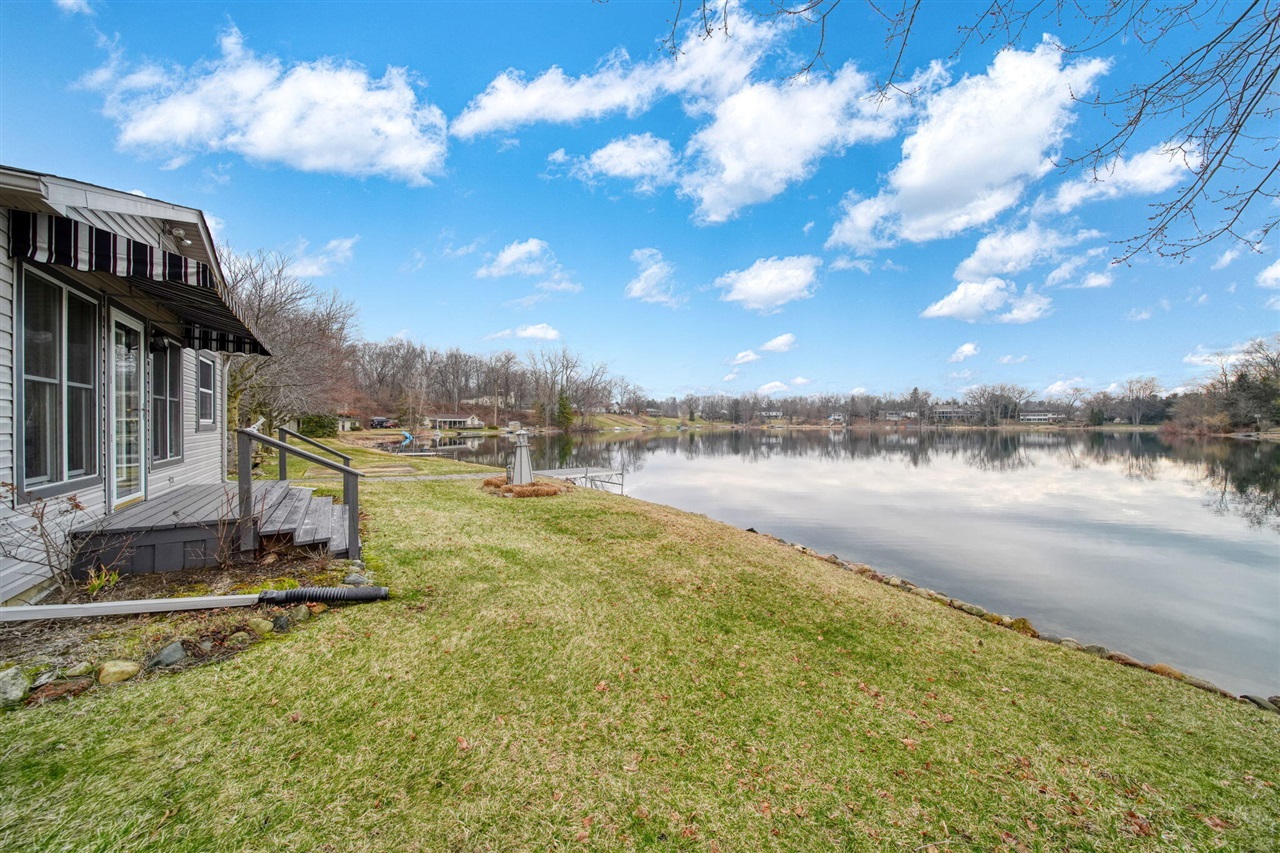 4th image of 228 Oak Grove Dr, Brooklyn, MI 49230 | MLS# 70520615