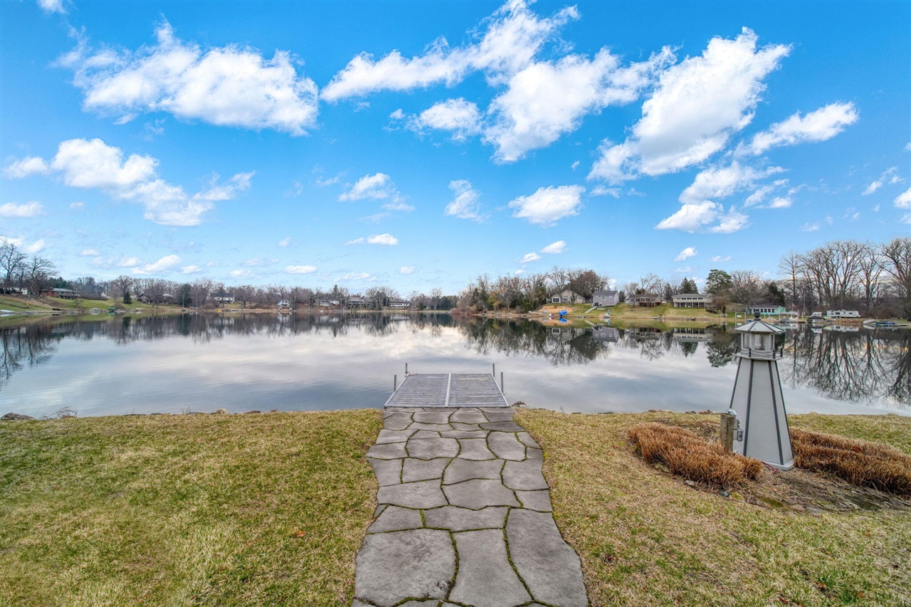 5th image of 228 Oak Grove Dr, Brooklyn, MI 49230 | MLS# 70520615