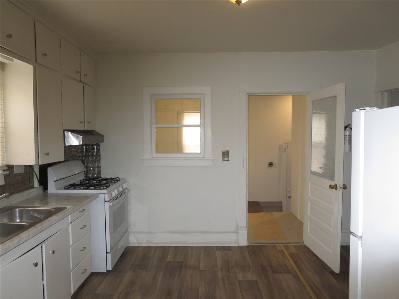 1315 Jackson Street, Kalamazoo, MI, 49001-3109