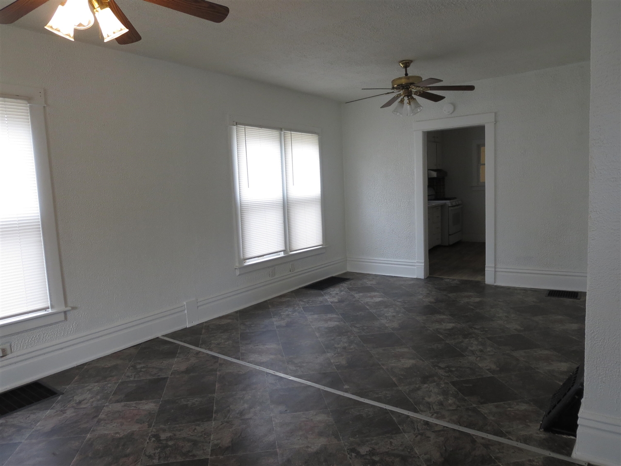 1315 Jackson Street, Kalamazoo, MI, 49001-3109