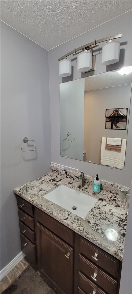 147 Dons Drive, Quincy, MI, 49082-8538