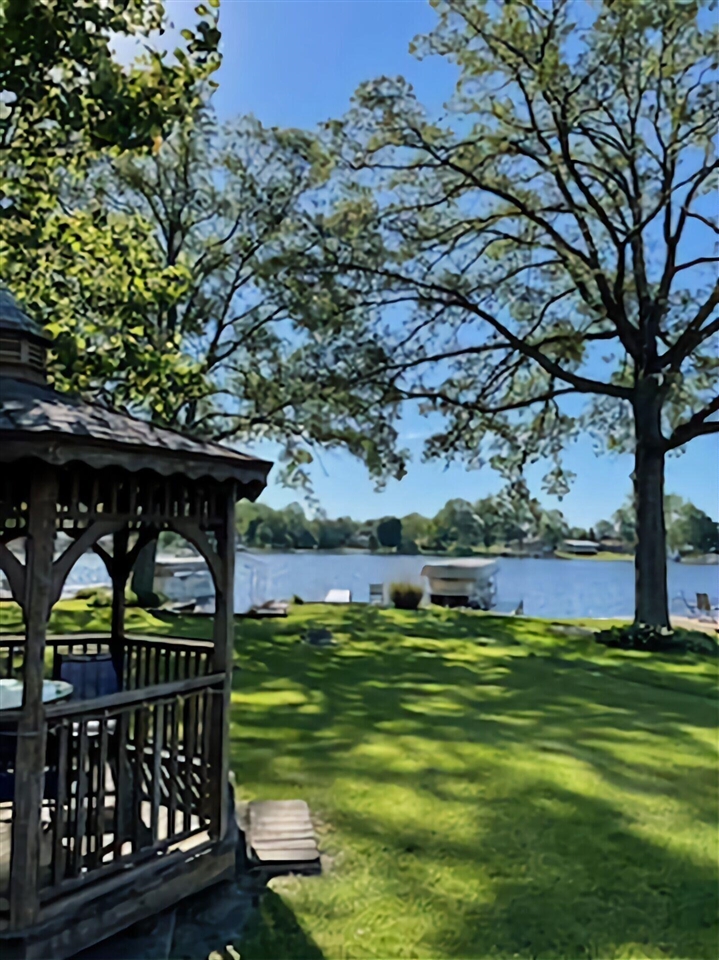 147 Dons Drive, Quincy, MI, 49082-8538