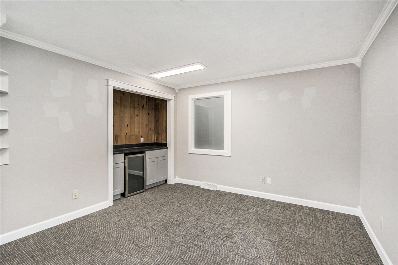 6281 Stadium Drive, Kalamazoo, MI, 49009-2011