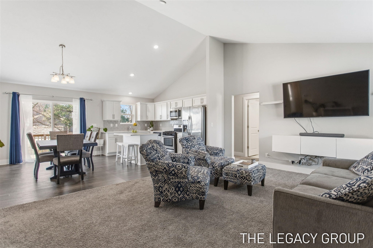 Homes for sale in Allendale, MI | 10417 Richfield Ln, Allendale, MI 49401 | MLS# 70520649