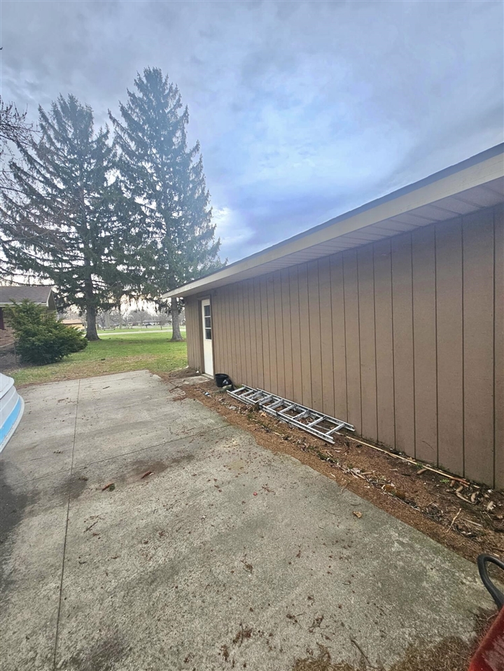 2902 Lincoln Avenue, Saint Joseph, MI, 49085